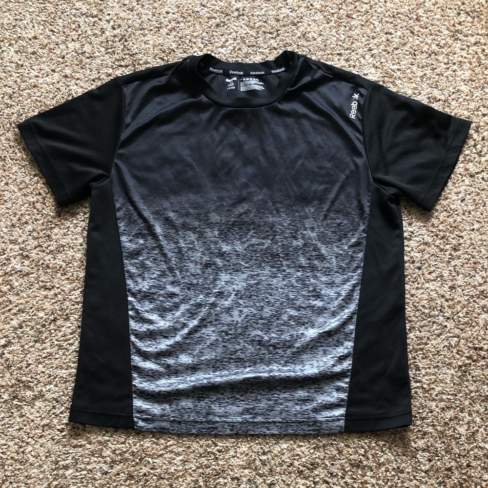 Reebok Men’s Black/Grey Athletic T-Shirt - Size L